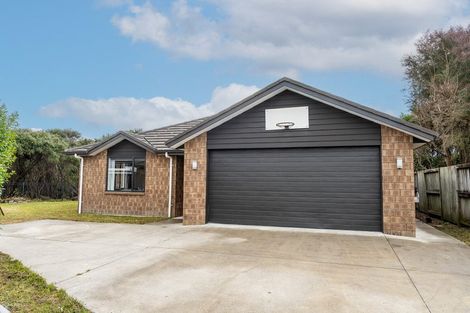 Photo of property in 82 Barrington Drive, Huntington, Hamilton, 3210