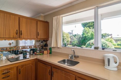 Photo of property in 311 Te Moana Road, Waikanae, 5036