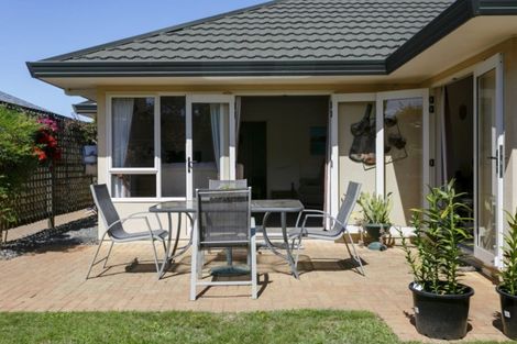 Photo of property in 8 Balmoral Drive, Hilltop, Taupo, 3330