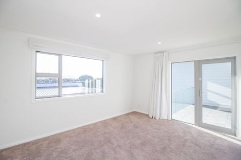 Photo of property in 3 Lucern Lane, Petone, Lower Hutt, 5012