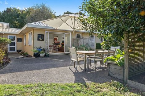 Photo of property in 225a Patumahoe Road, Patumahoe, Pukekohe, 2678