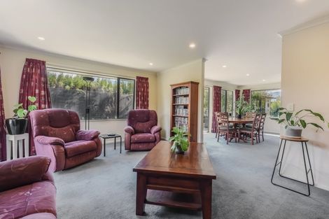 Photo of property in 8 Ngawhatu Road, Stoke, Nelson, 7011