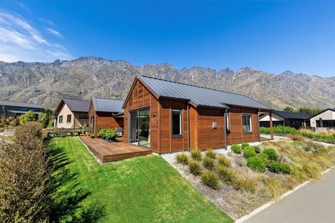 Photo of property in 5 Kerrera Lane, Jacks Point, Queenstown, 9371