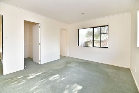 Photo of property in 1/20 Greta Place, Stanmore Bay, Whangaparaoa, 0932