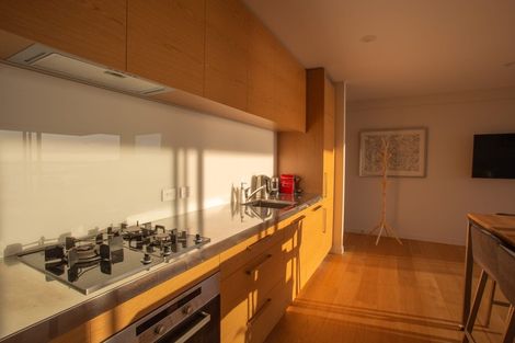 Photo of property in 19 Balmoral Lane, Redcliffs, Christchurch, 8081