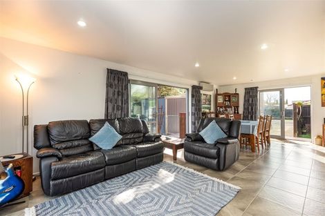 Photo of property in 121 Park Terrace, Waikuku Beach, 7473