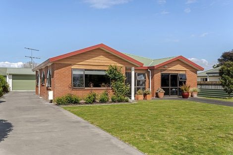 Photo of property in 28 Ruru Avenue, Lytton West, Gisborne, 4010