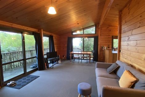 Photo of property in 6 Jacaranda Grove, Maungaraki, Lower Hutt, 5010