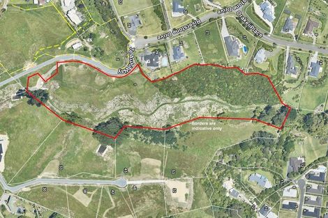 Photo of property in 1 Te Auhi Way, Welcome Bay, Tauranga, 3112