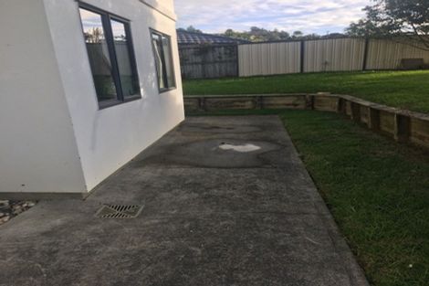 Photo of property in 3 Coventry Way, Long Bay, Auckland, 0630