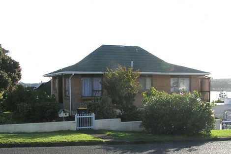 Photo of property in 1/16 Walter Street, Hauraki, Auckland, 0622