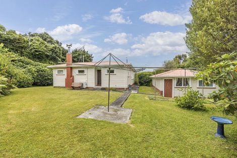 Photo of property in 1 Frederick Street, Tawa, Wellington, 5028