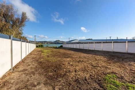 Photo of property in 19a Motukaraka Point, Pauatahanui, Porirua, 5381