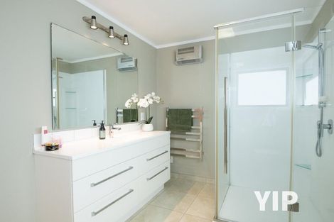 Photo of property in 8 Ramphal Terrace, Khandallah, Wellington, 6035