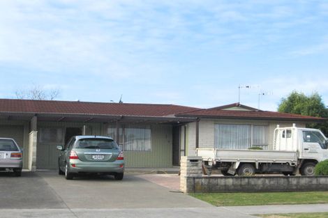 Photo of property in 800a Avenue Road East, Parkvale, Hastings, 4122