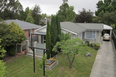 Photo of property in 6 Milnebank Street, Upper Riccarton, Christchurch, 8041