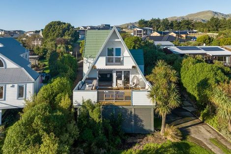 Photo of property in 17 James Drive, Diamond Harbour, Lyttelton, 8971