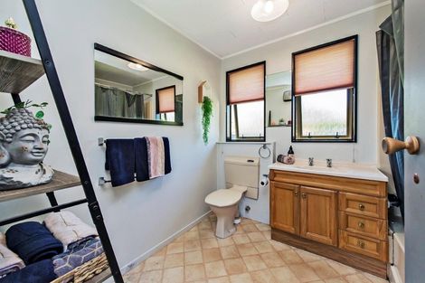 Photo of property in 22 Pound Road, Leeston, 7632