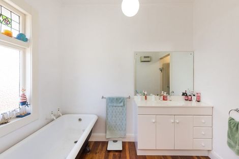 Photo of property in 74 Denbigh Street, Feilding, 4702