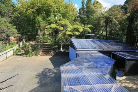 Photo of property in 22 Rimu Road, Oratia, Auckland, 0604