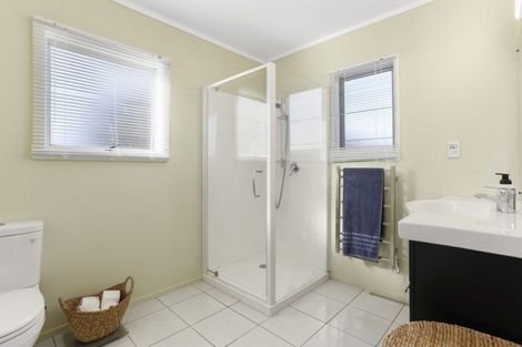 Photo of property in 1/83 Mcleod Road, Te Atatu South, Auckland, 0610