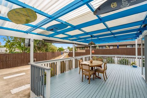 Photo of property in 118 Aberdeen Place, Whangamata, 3620