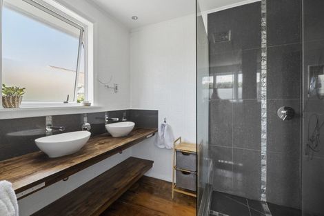 Photo of property in 4 Wera Street, Hawera, 4610