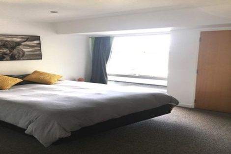 Photo of property in 117 Marine Parade, Seatoun, Wellington, 6022