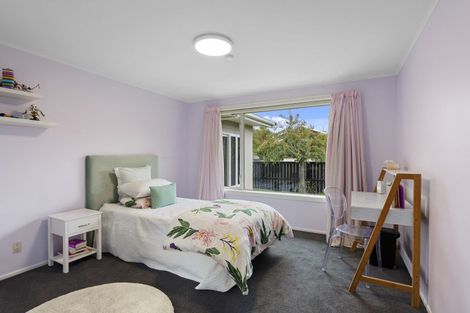 Photo of property in 16 O'halloran Drive, Halswell, Christchurch, 8025