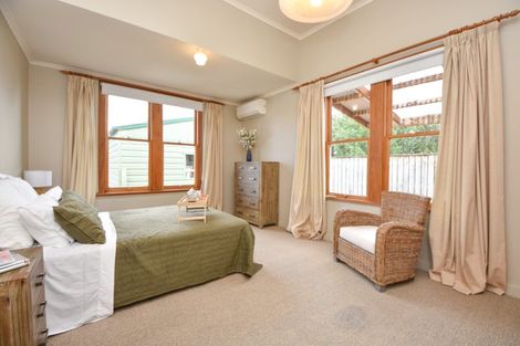 Photo of property in 62 Kent Street, Carterton, 5713