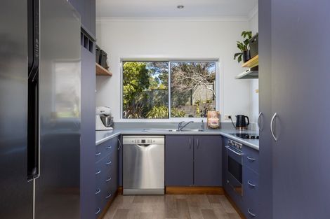 Photo of property in 96 Bayly Road, Blagdon, New Plymouth, 4310