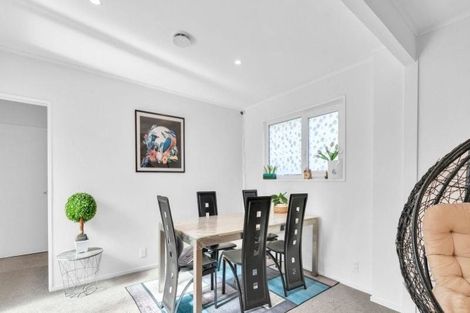 Photo of property in 136 Avonhead Road, Avonhead, Christchurch, 8042