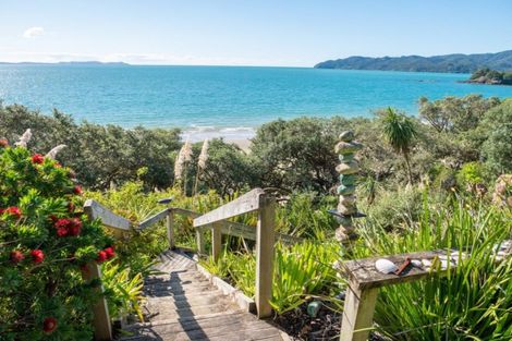 Photo of property in 107 State Highway 10, Coopers Beach, 0420