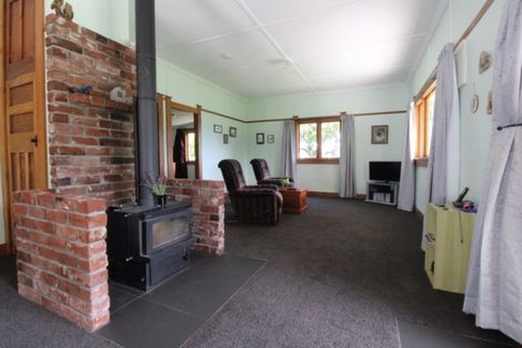 Photo of property in 1793 Dipton-winton Highway, Centre Bush, Winton, 9782