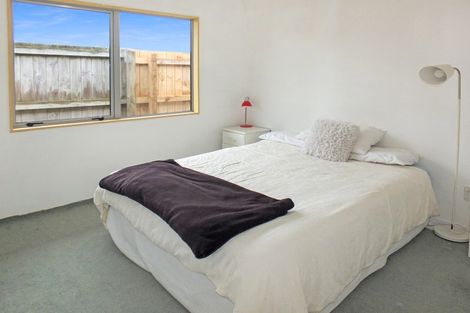 Photo of property in 4 Muritai Grove, Himatangi Beach, Foxton, 4891