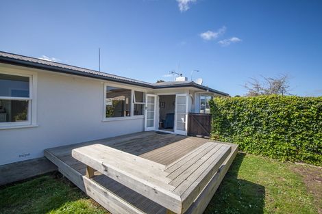 Photo of property in 75 Long Melford Road, Awapuni, Palmerston North, 4412