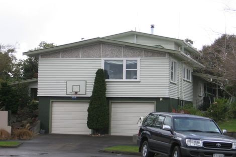 Photo of property in 4 Goodwyn Crescent, Hokowhitu, Palmerston North, 4410