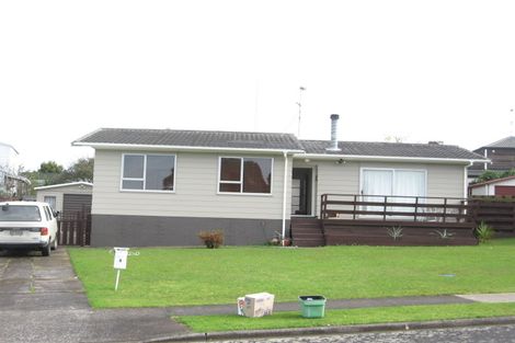 Photo of property in 6 Medina Place, Half Moon Bay, Auckland, 2012