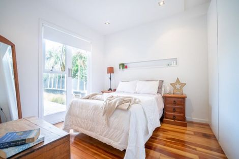 Photo of property in 4 Stirling Crescent, Hokowhitu, Palmerston North, 4410