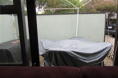 Photo of property in 22 Joseph Banks Drive, Whitby, Porirua, 5024