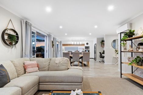 Photo of property in 33 Te Ranga Memorial Drive, Pyes Pa, Tauranga, 3112