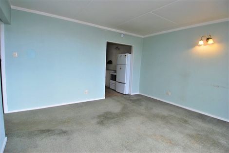 Photo of property in Mccallister Heights, 3/381 Adelaide Road, Newtown, Wellington, 6021