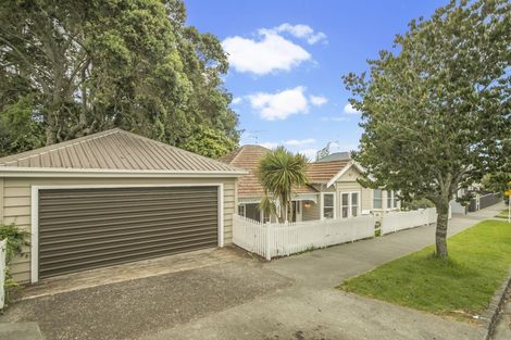 Photo of property in 53 Esplanade Road, Mount Eden, Auckland, 1024