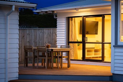 Photo of property in 42 Donovan Road, Paraparaumu Beach, Paraparaumu, 5032