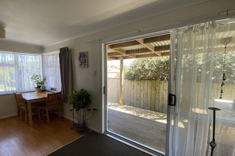 Photo of property in 18a Hutchins Street, Waitara, 4320