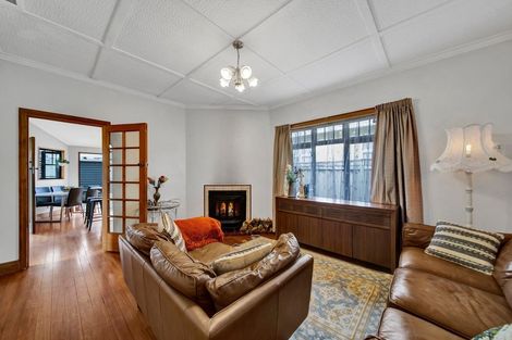 Photo of property in 31 Lyn Street, Lynmouth, New Plymouth, 4310