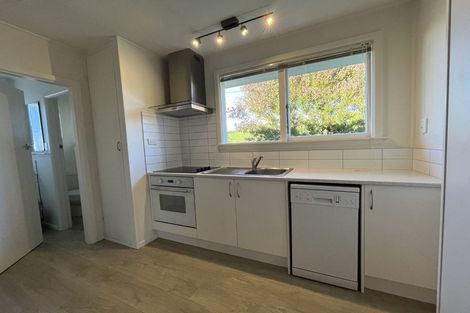 Photo of property in 84 Mathesons Road, Phillipstown, Christchurch, 8011