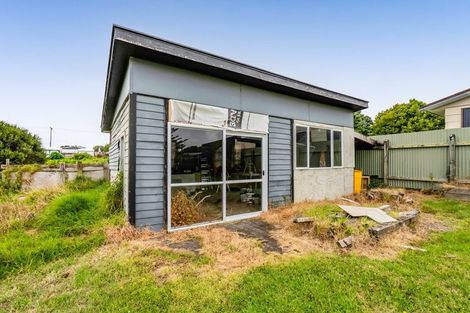 Photo of property in 84 Strange Street, Waitara, 4320
