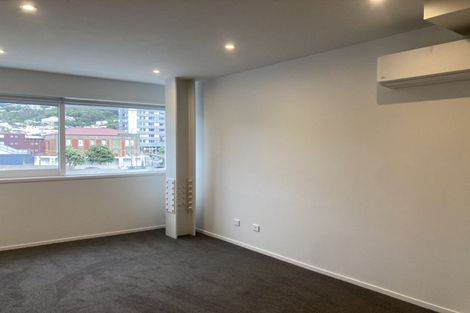 Photo of property in 3/32 Martin Square, Te Aro, Wellington, 6011