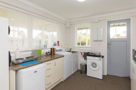 Photo of property in 10 Opawa Place, Terrace End, Palmerston North, 4410